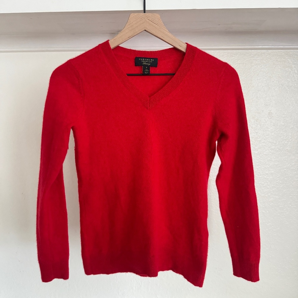 Charter Club Luxury 100% Cashmere Red V-Neck Sweater Sz S